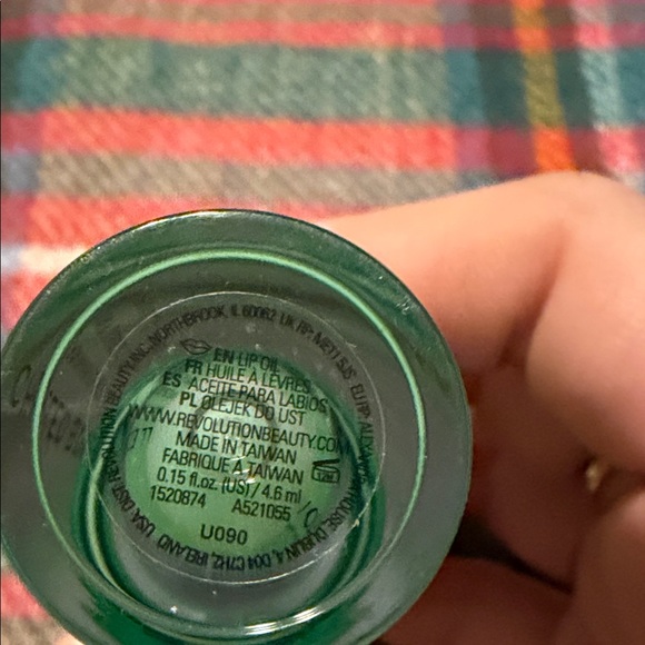Revolution Green Lip Care - Picture 2 of 3